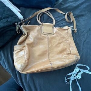 HOBO Sheila Large Tan Leather Satchel w/Dust Bag